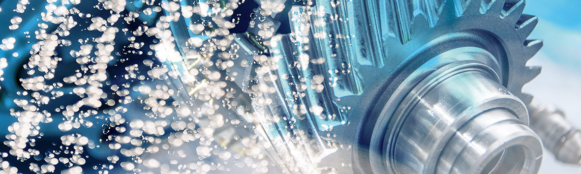 Effiziente Reinigungslösungen für Powertrain-Komponenten in Nutzfahrzeugen